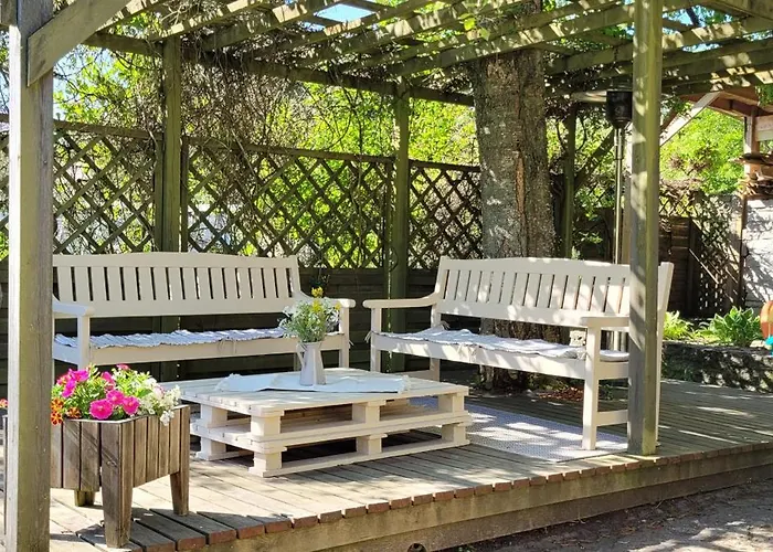 Nurmenuku Suvemaja *